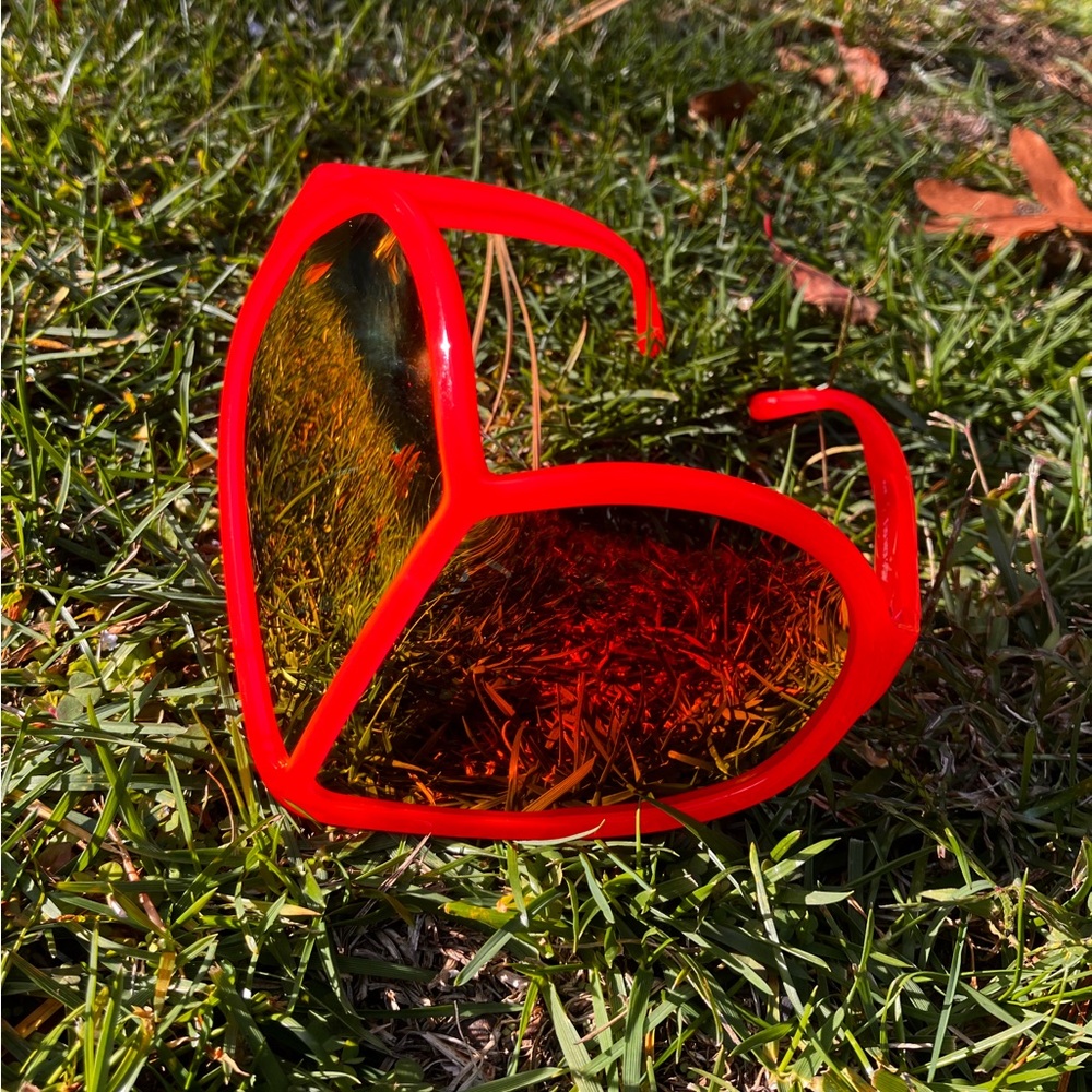 Walter Van Beirendonck x Linda Farrow Heart Shades